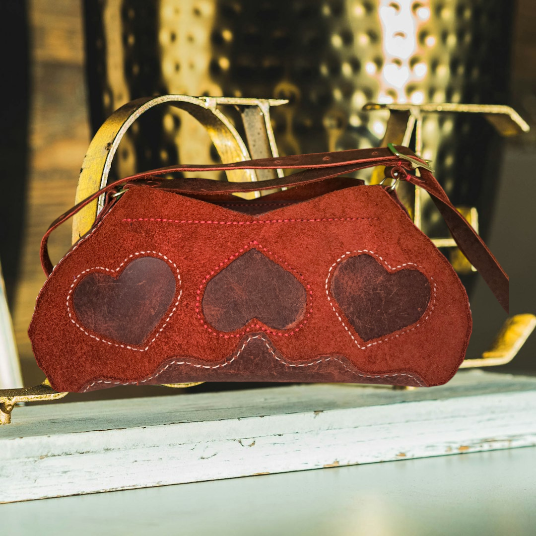 The Sweetheart Purse