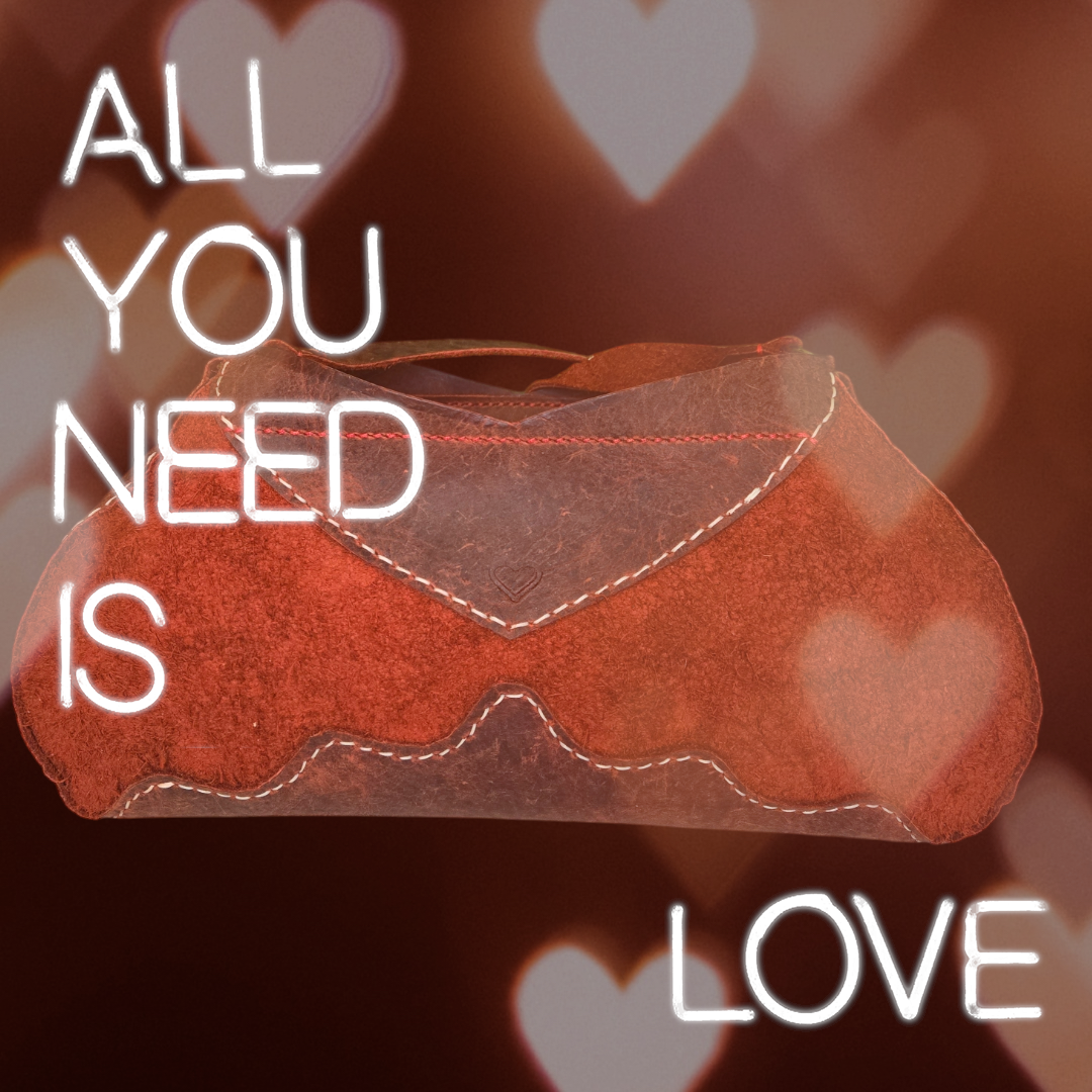 The Sweetheart Purse